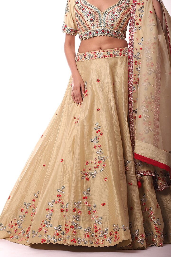 Golden Beige Embroidered Wedding Lehenga Set by Label Sonia Bansal at Pernia's Pop Up Shop