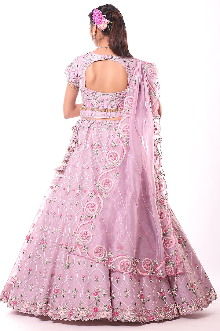 Lavender Embroidered Wedding Lehenga Set by Label Sonia Bansal at Pernia's Pop Up Shop