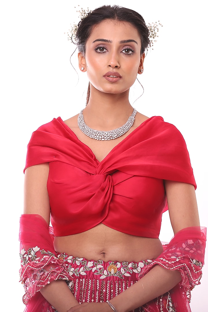Cherry Red Embroidered Bridal Lehenga Set by Label Sonia Bansal at Pernia's Pop Up Shop