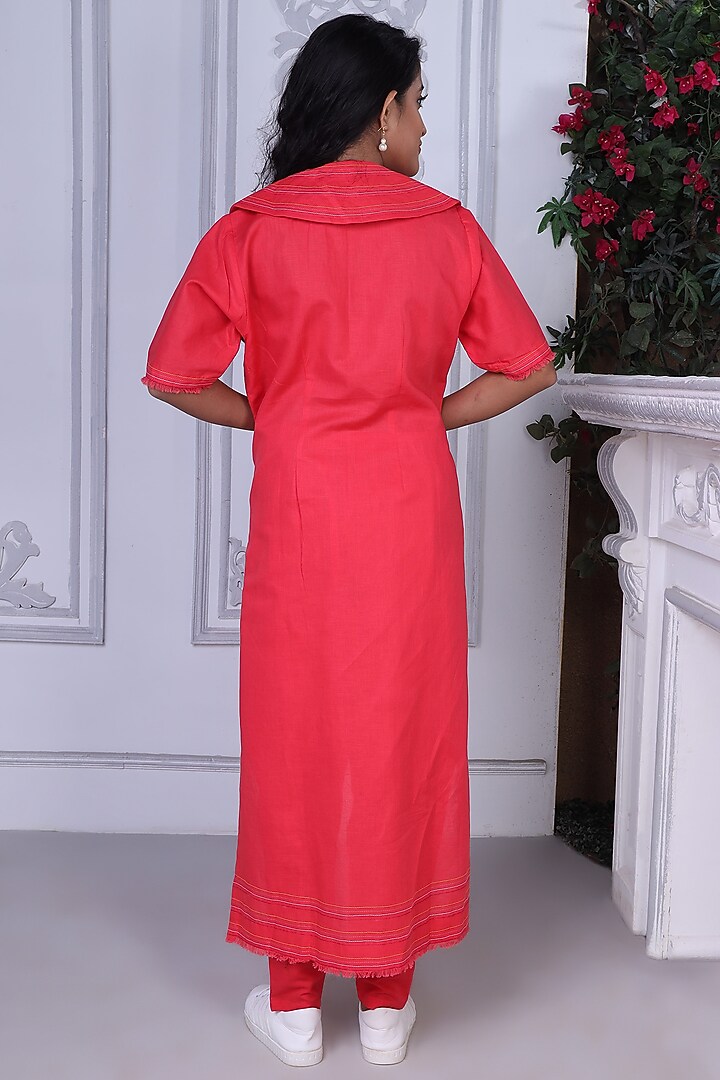 Tomato Red Embroidered Kurta Set by Sneha B at Pernia's Pop Up Shop