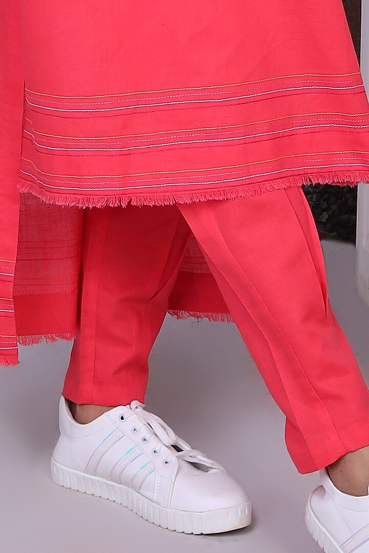 Tomato Red Embroidered Kurta Set by Sneha B at Pernia's Pop Up Shop