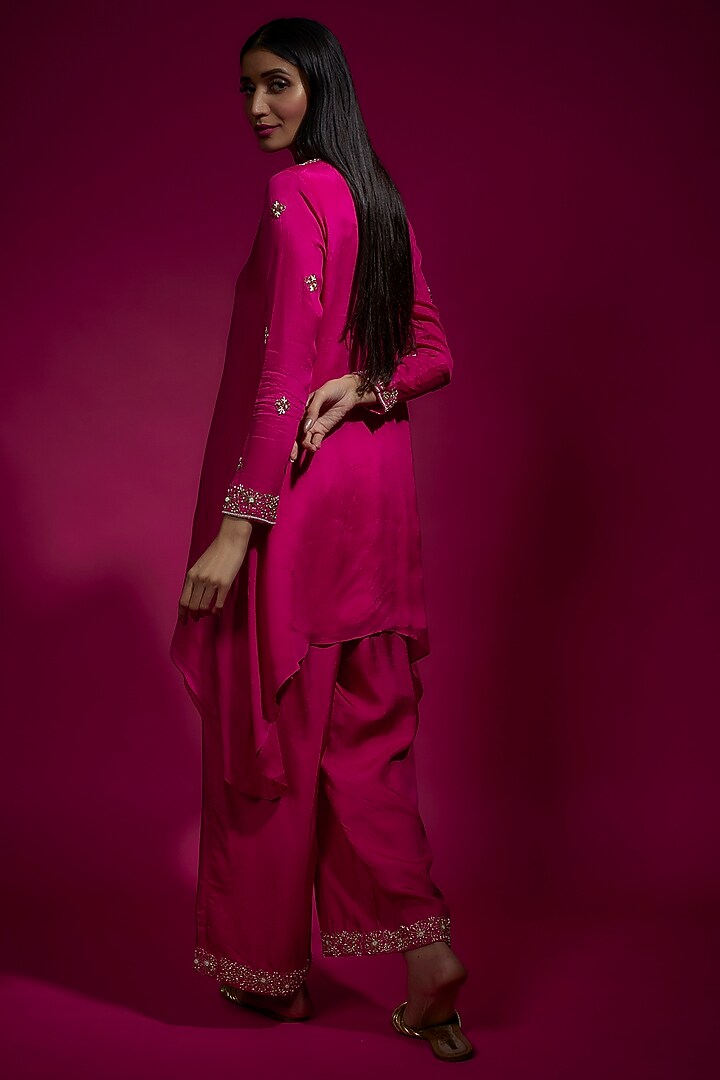 Pink Chiffon Embroidered Kurta Set by Sneha Parekh at Pernia's Pop Up Shop