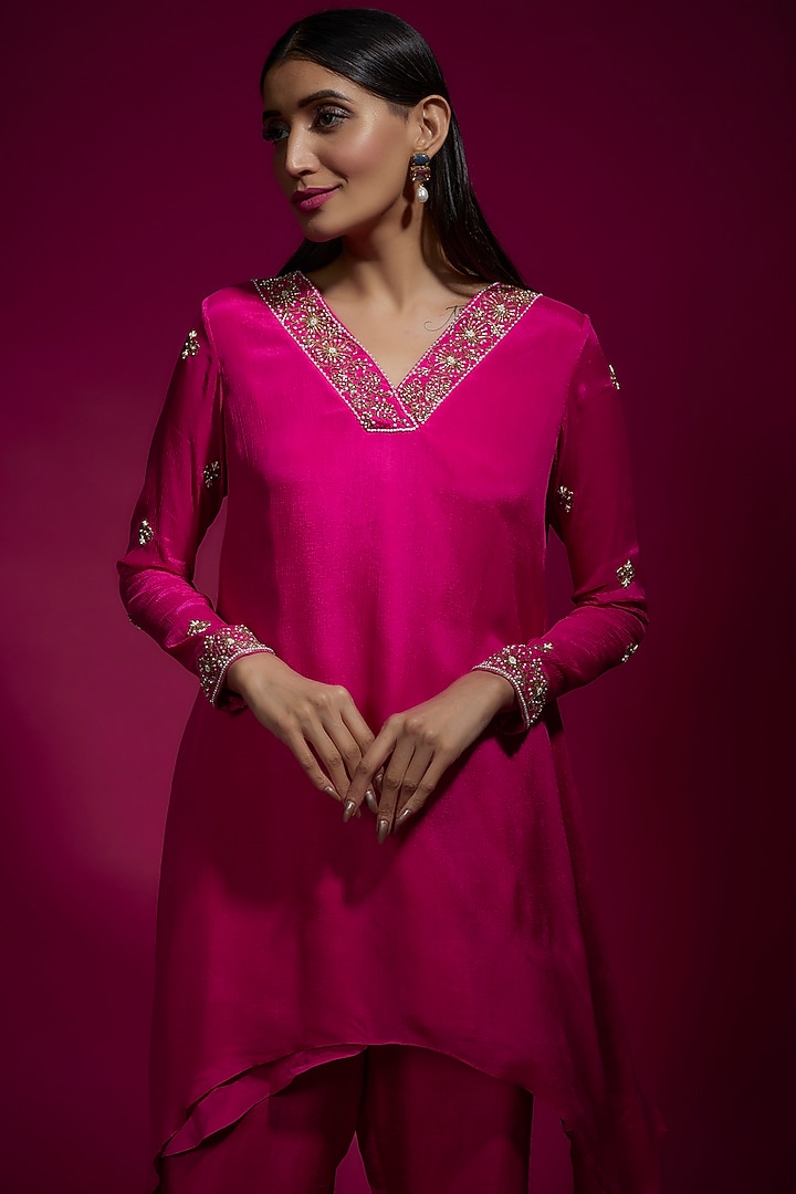 Pink Chiffon Embroidered Kurta Set by Sneha Parekh at Pernia's Pop Up Shop