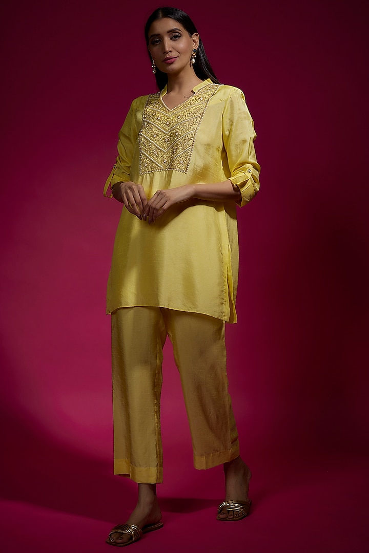 Yellow Dola Silk Embroidered Co-Ord Set by Sneha Parekh