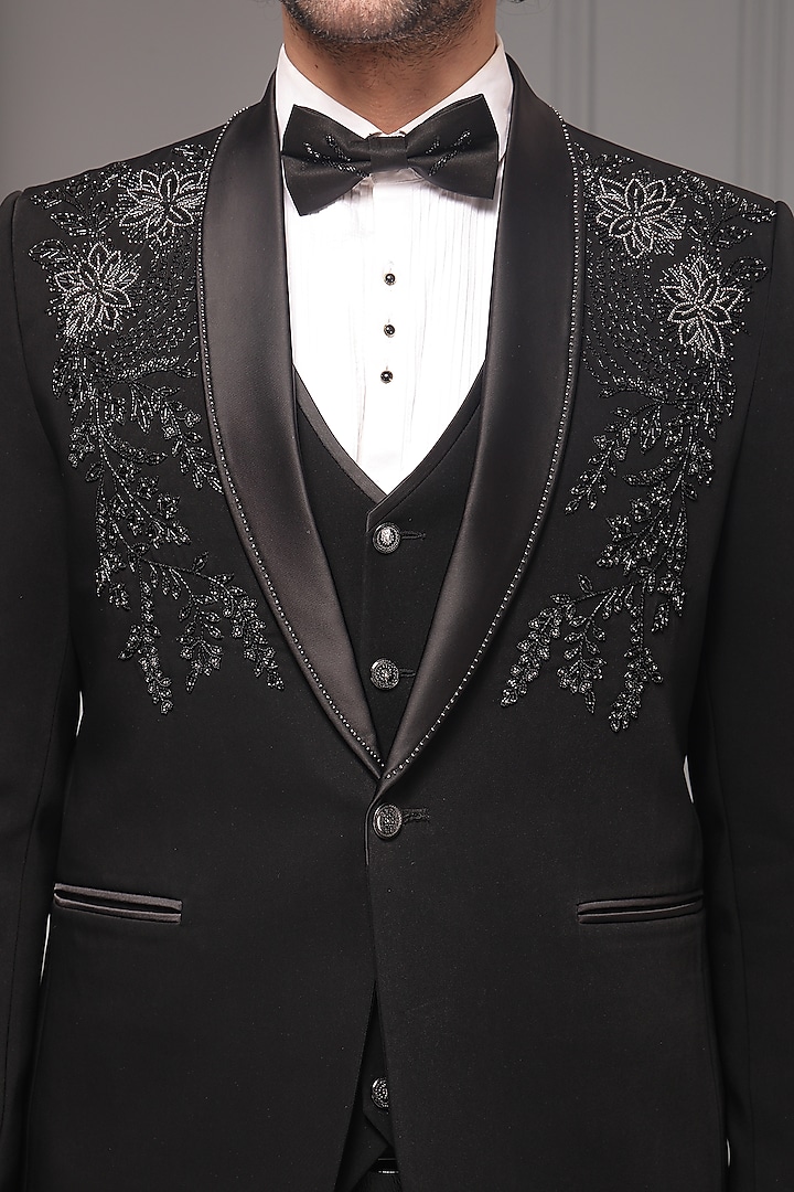 Black Premium Suiting Fabric Tuxedo Set by Soniya G Men at Pernia's Pop Up Shop