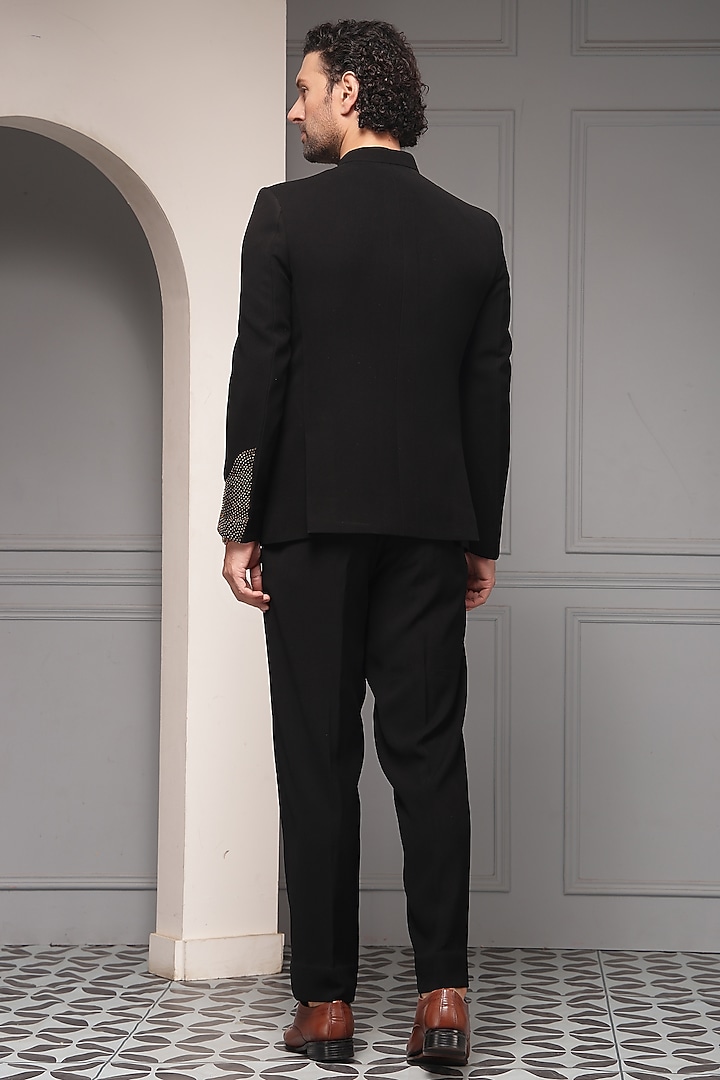 Black Premium Suiting Embellished Wedding Bandhgala Set by Soniya G Men at Pernia's Pop Up Shop