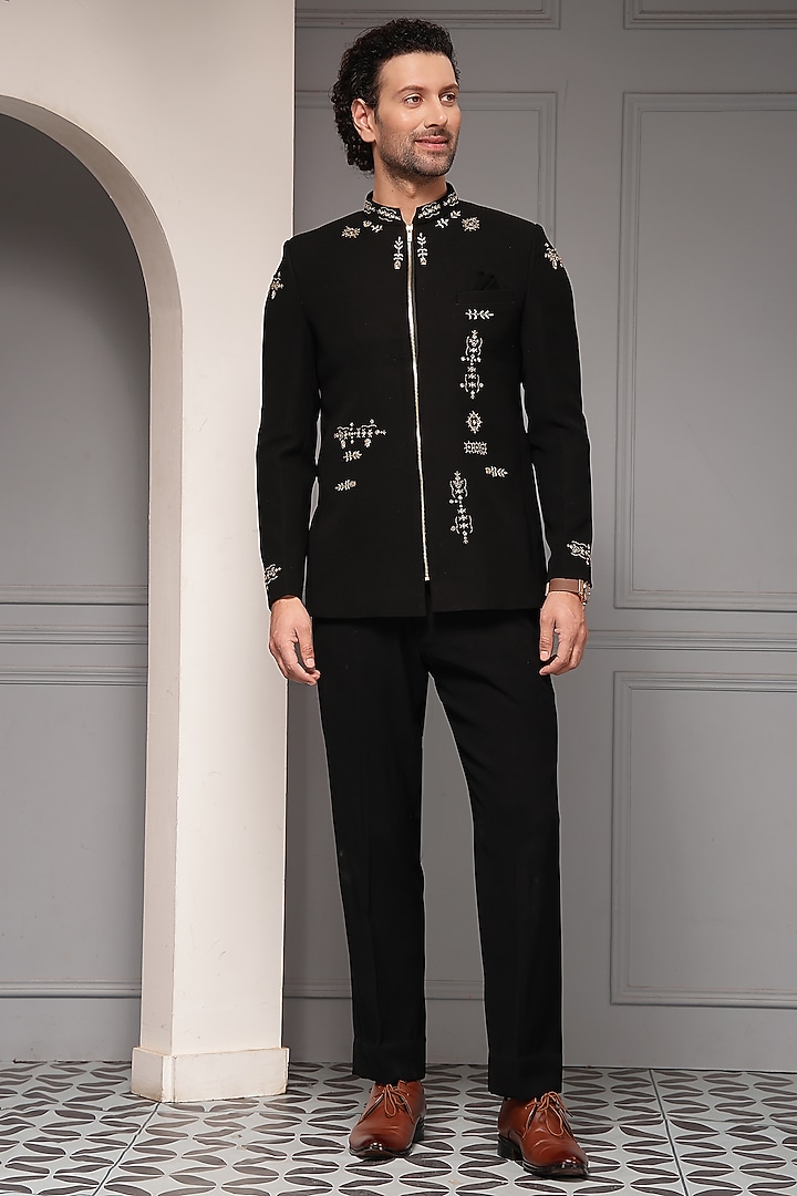 Black Premium Suiting Embroidered Wedding Bandhgala Set by Soniya G Men at Pernia's Pop Up Shop