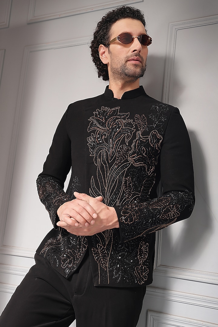 Black Premium Suiting Floral Embroidered Wedding Bandhgala Set by Soniya G Men at Pernia's Pop Up Shop
