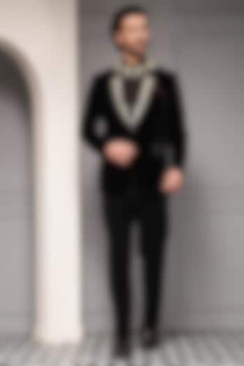 Black Premium Velvet Embellished Tuxedo Set by Soniya G Men at Pernia's Pop Up Shop