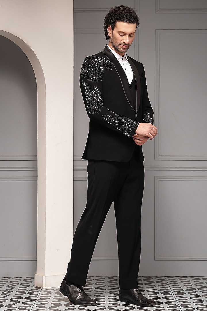Black Premium Suiting Embroidered Tuxedo Set by Soniya G Men at Pernia's Pop Up Shop