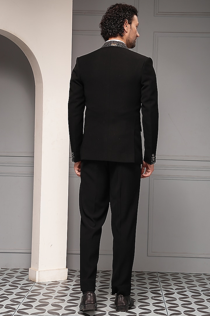 Black Premium Suiting Thread Embroidered Tuxedo Set by Soniya G Men at Pernia's Pop Up Shop