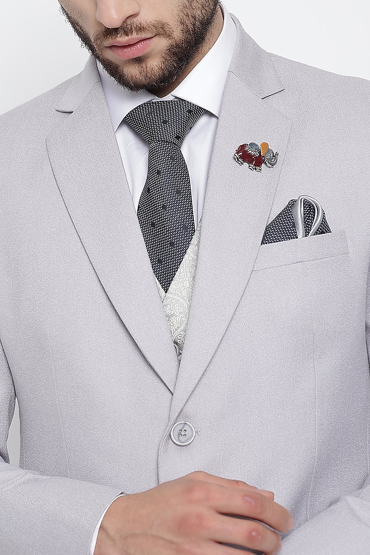Buy Soniya G Men Grey Suit Set With Tie at 2024