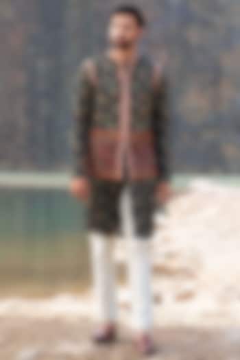 Navy Blue Kurta Set With Embroidered Jacket by Soniya G Men at Pernia's Pop Up Shop