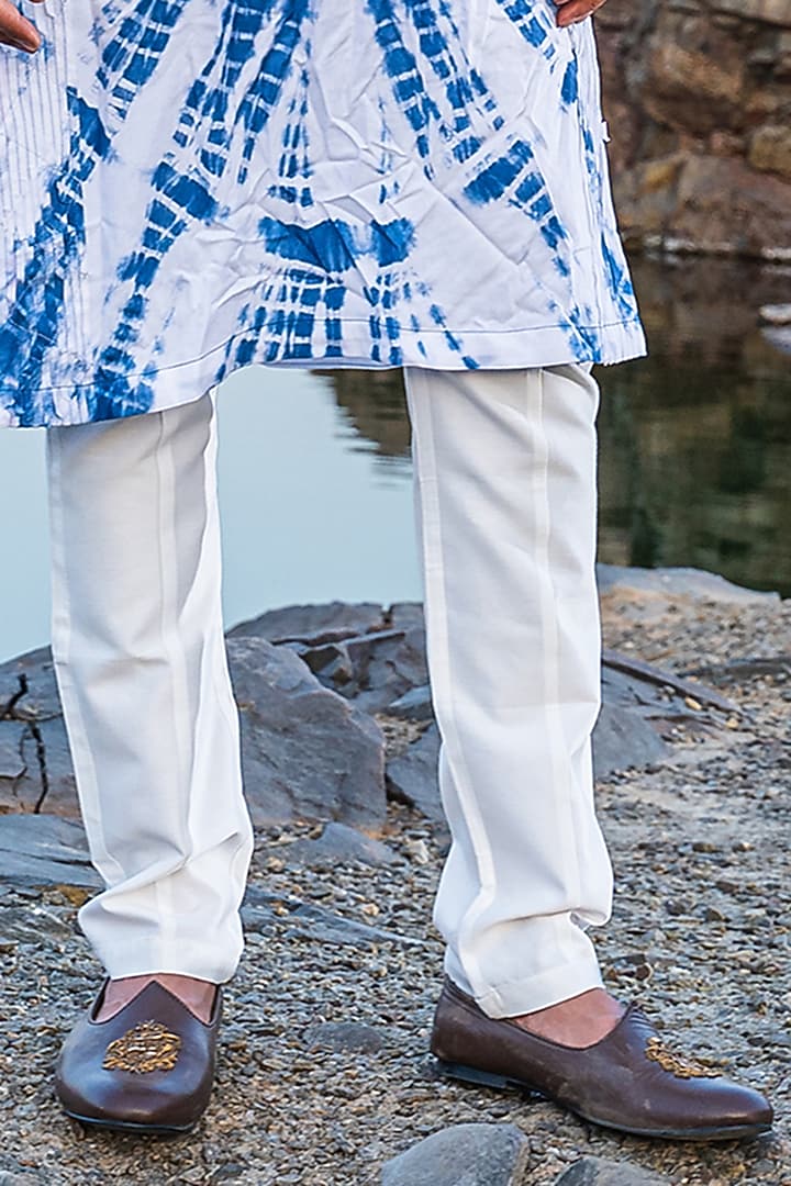 Blue Silk Tie-Dye Kurta Set by Soniya G Men at Pernia's Pop Up Shop