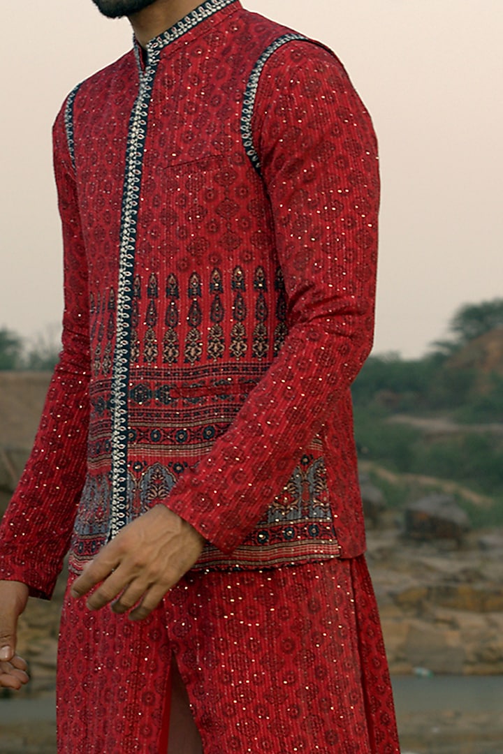 Red Embroidered Kurta Set With Jacket by Soniya G Men at Pernia's Pop Up Shop