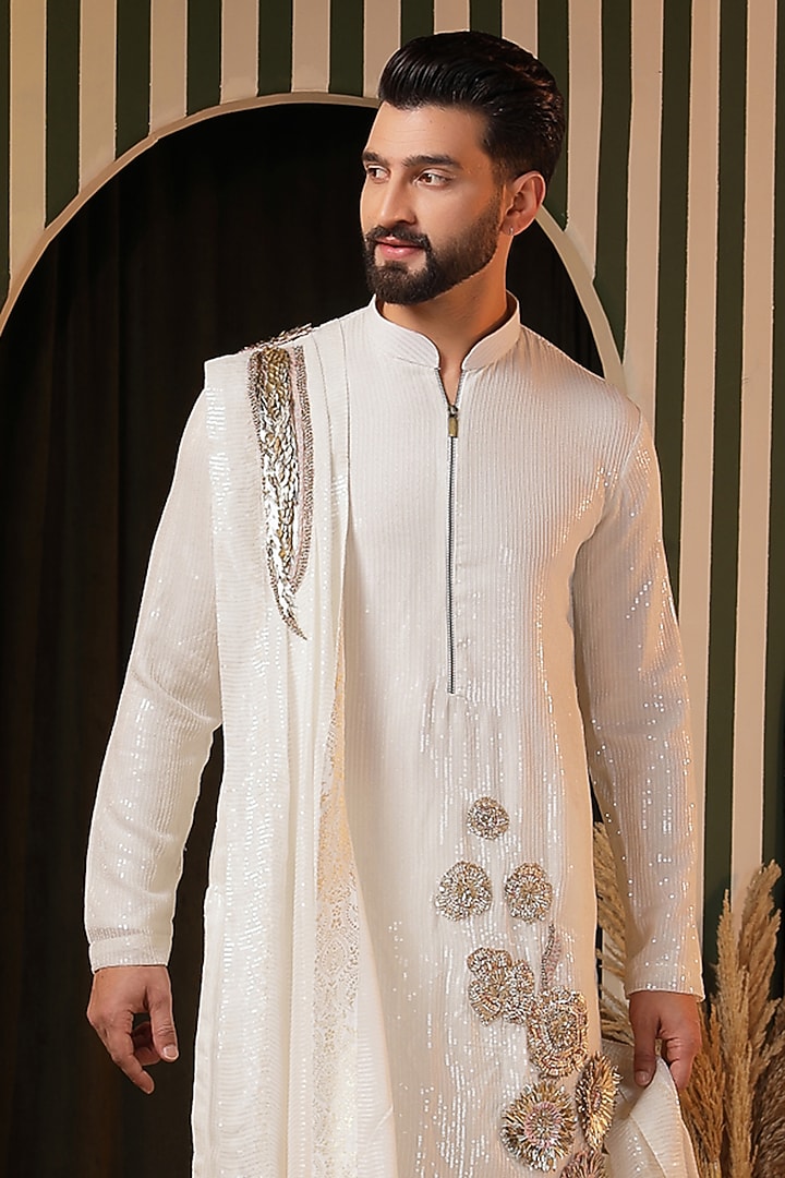 Off-White Sequin Georgette Embroidered Kurta Set by Soniya G Men at Pernia's Pop Up Shop