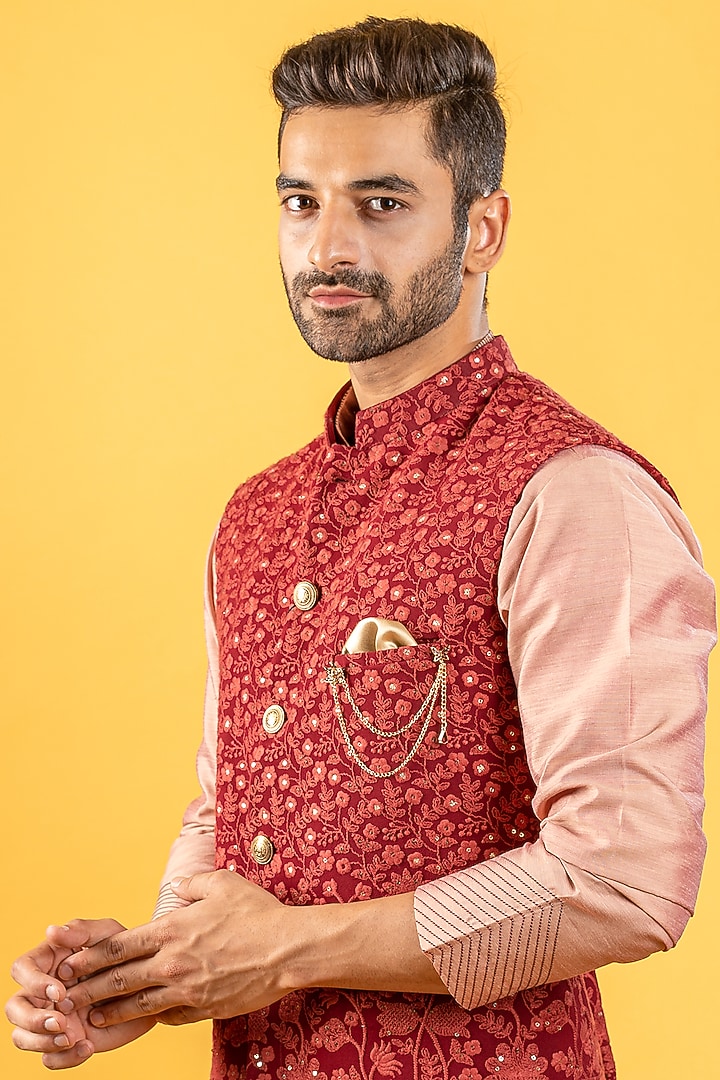 Carrot-Colored Lucknowi Thread Work Bundi Jacket Set by Soniya G Men at Pernia's Pop Up Shop