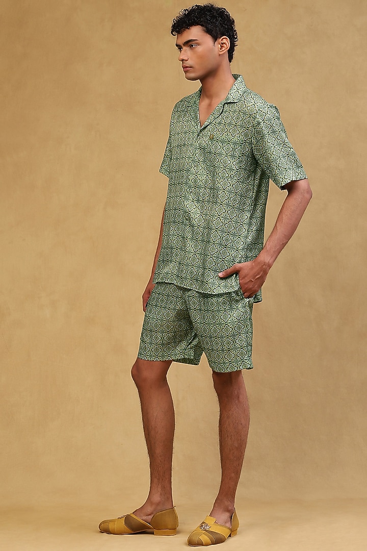 Bottle Green Cotton Satin Printed Co-Ord Set by Soniya G Men at Pernia's Pop Up Shop