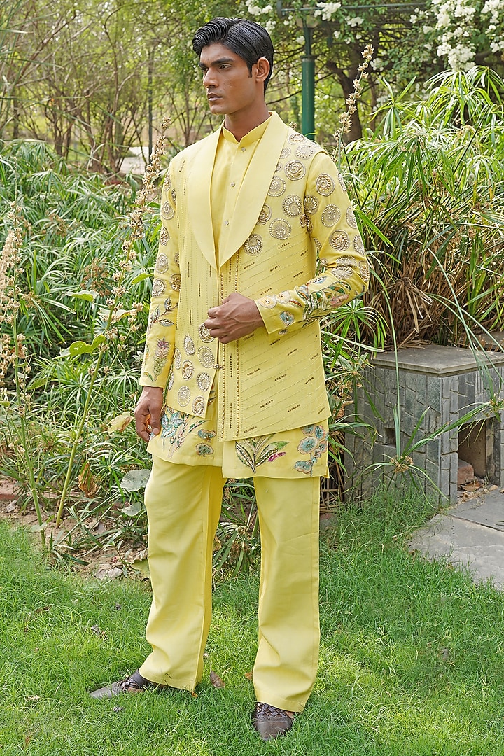 Yellow Chanderi Silk Embroidered Wedding Indowestern Set by Soniya G Men at Pernia's Pop Up Shop