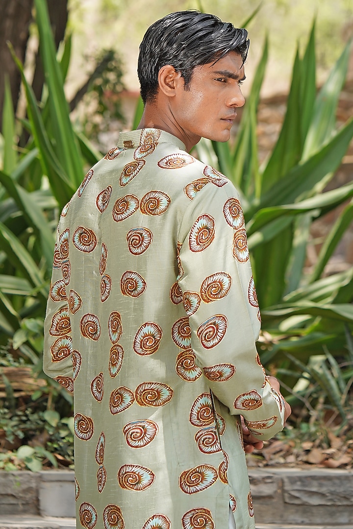 Mint Green Handspun Cotton & Silk Blend Embroidered Kurta Set by Soniya G Men at Pernia's Pop Up Shop