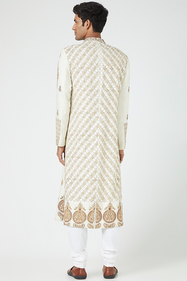 White Pashmina Embroidered Groom Sherwani Set by Soniya G Men at Pernia's Pop Up Shop