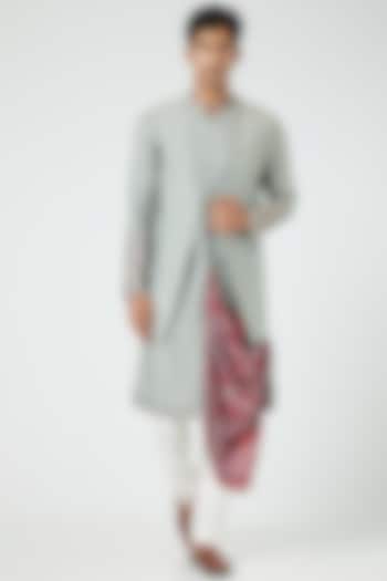 Grey Embroidered Jacket With Kurta Set by Soniya G Men at Pernia's Pop Up Shop