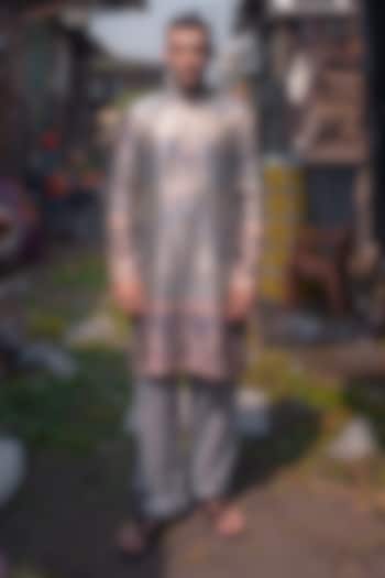 Silver Grey Banarasi Silk Kurta Set by Soniya G Men at Pernia's Pop Up Shop