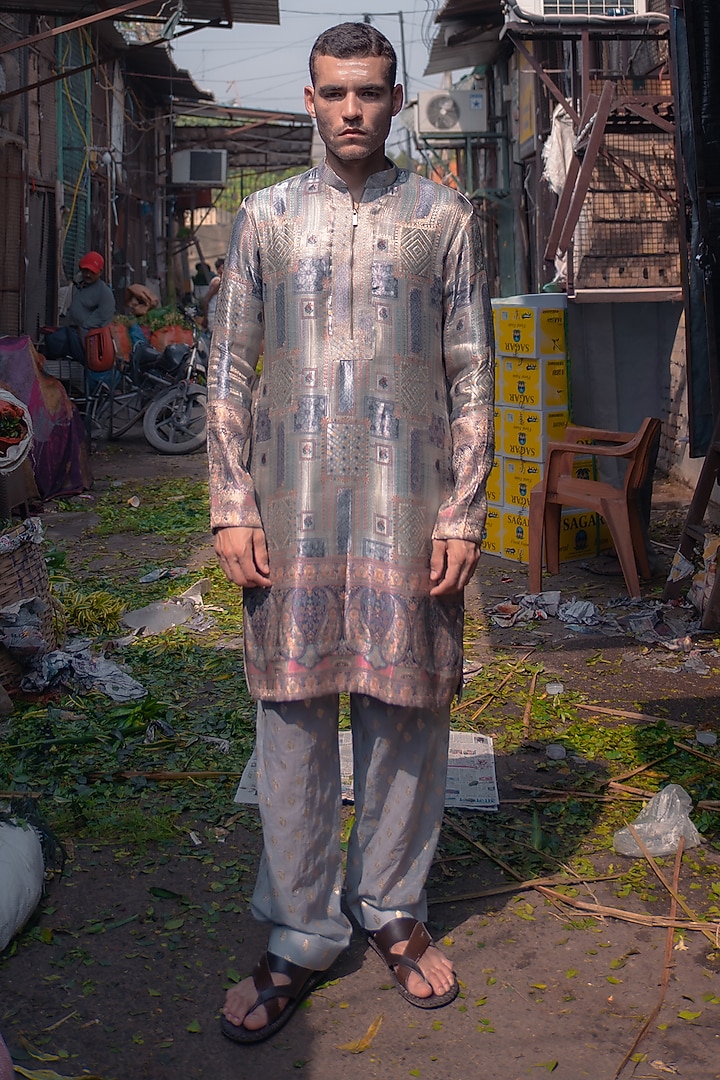 Silver Grey Banarasi Silk Kurta Set by Soniya G Men at Pernia's Pop Up Shop