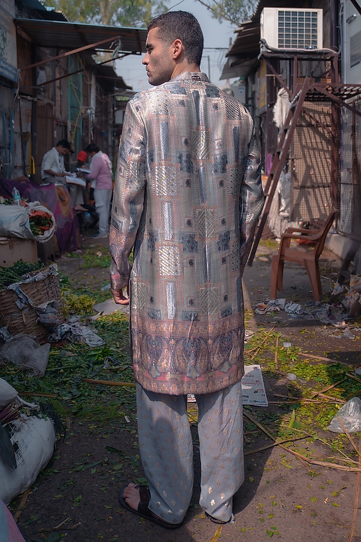 Silver Grey Banarasi Silk Kurta Set by Soniya G Men at Pernia's Pop Up Shop