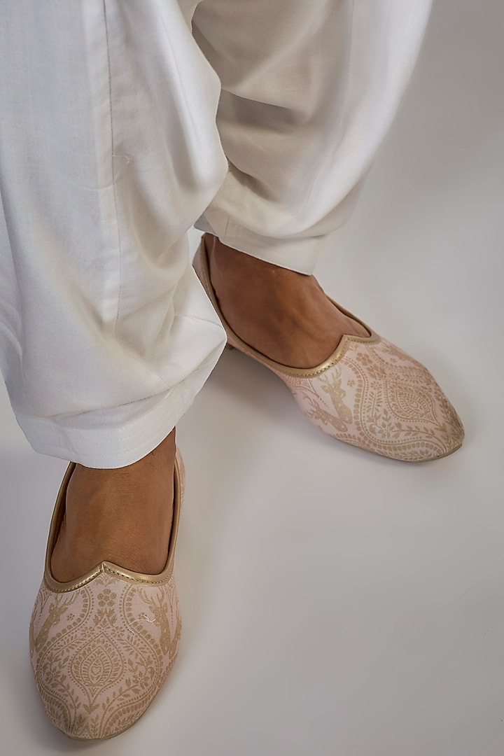 Soft Pink Chanderi Silk Embroidered Nehru Jacket Set by Soniya G Men at Pernia's Pop Up Shop