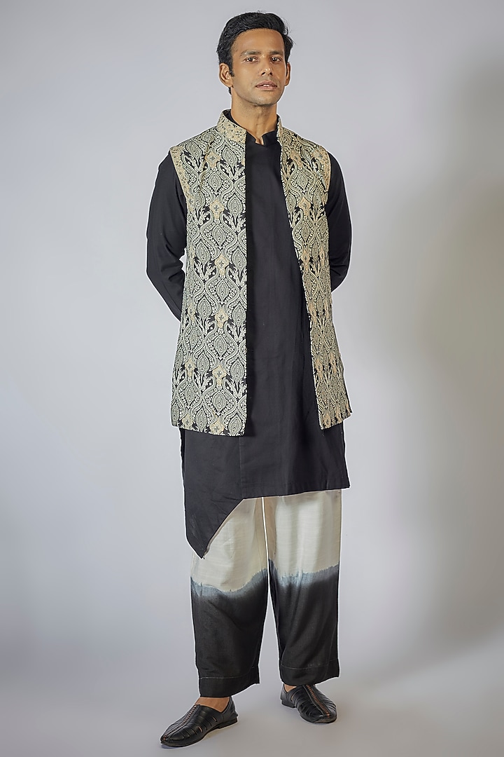 Black Khadi Printed Jacket Set by Soniya G Men at Pernia's Pop Up Shop