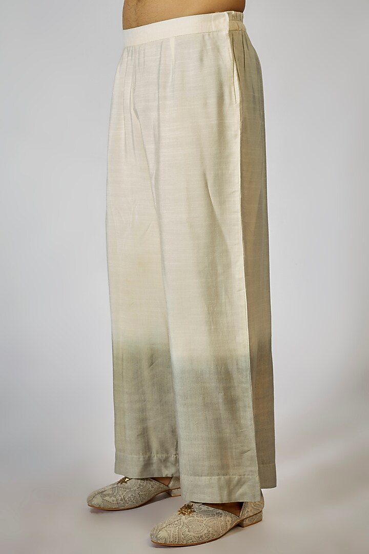 Ivory Chanderi Silk Printed & Embroidered Wedding Indowestern Set by Soniya G Men at Pernia's Pop Up Shop