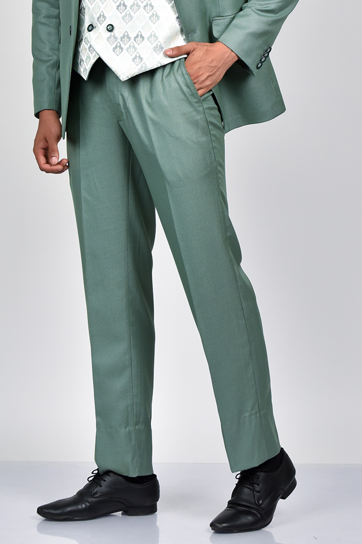 Plain Ladies Pista Green Cotton Pant, Waist Size: 28-36 at Rs 480/piece in  Kolkata