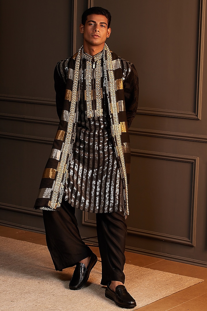 Black Georgette Kurta Set by Soniya G Men at Pernia's Pop Up Shop