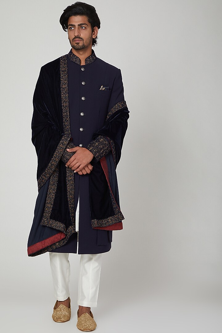 Navy Embroidered Groom Sherwani Set by Soniya G Men at Pernia's Pop Up Shop