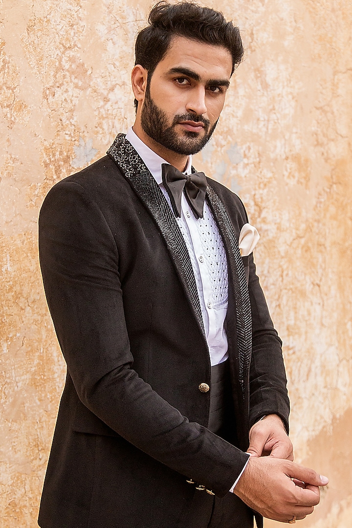 Black Embroidered Tuxedo Set by Soniya G Men at Pernia's Pop Up Shop