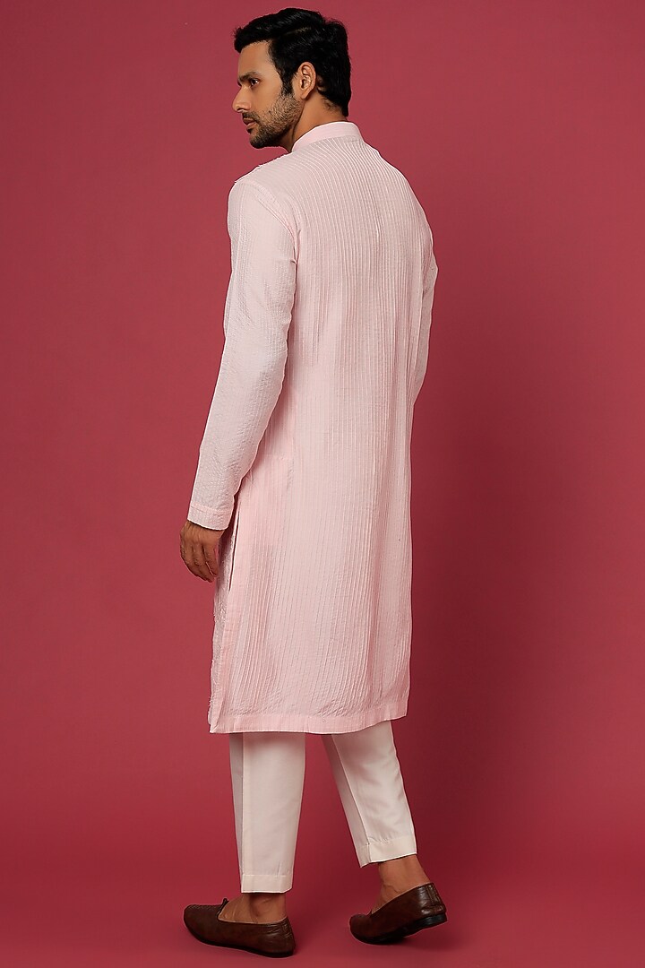 Baby Pink Thread Embroidered Kurta Set by Soniya G Men at Pernia's Pop Up Shop