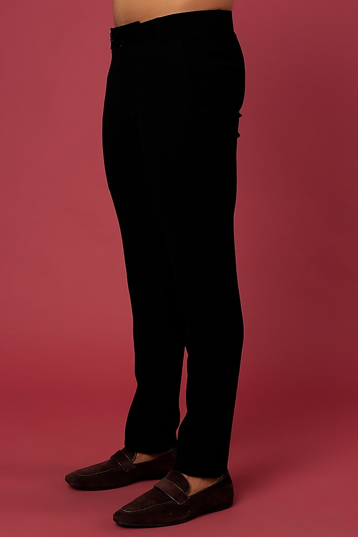 Zed Black Jodhpuri Bandgala Set by Soniya G Men at Pernia's Pop Up Shop