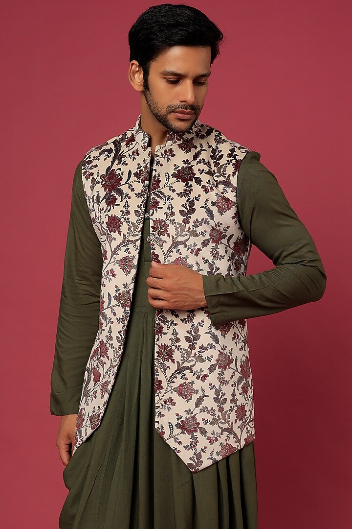 Multi-Colored Printed Jacket With Kurta Set by Soniya G Men at Pernia's Pop Up Shop