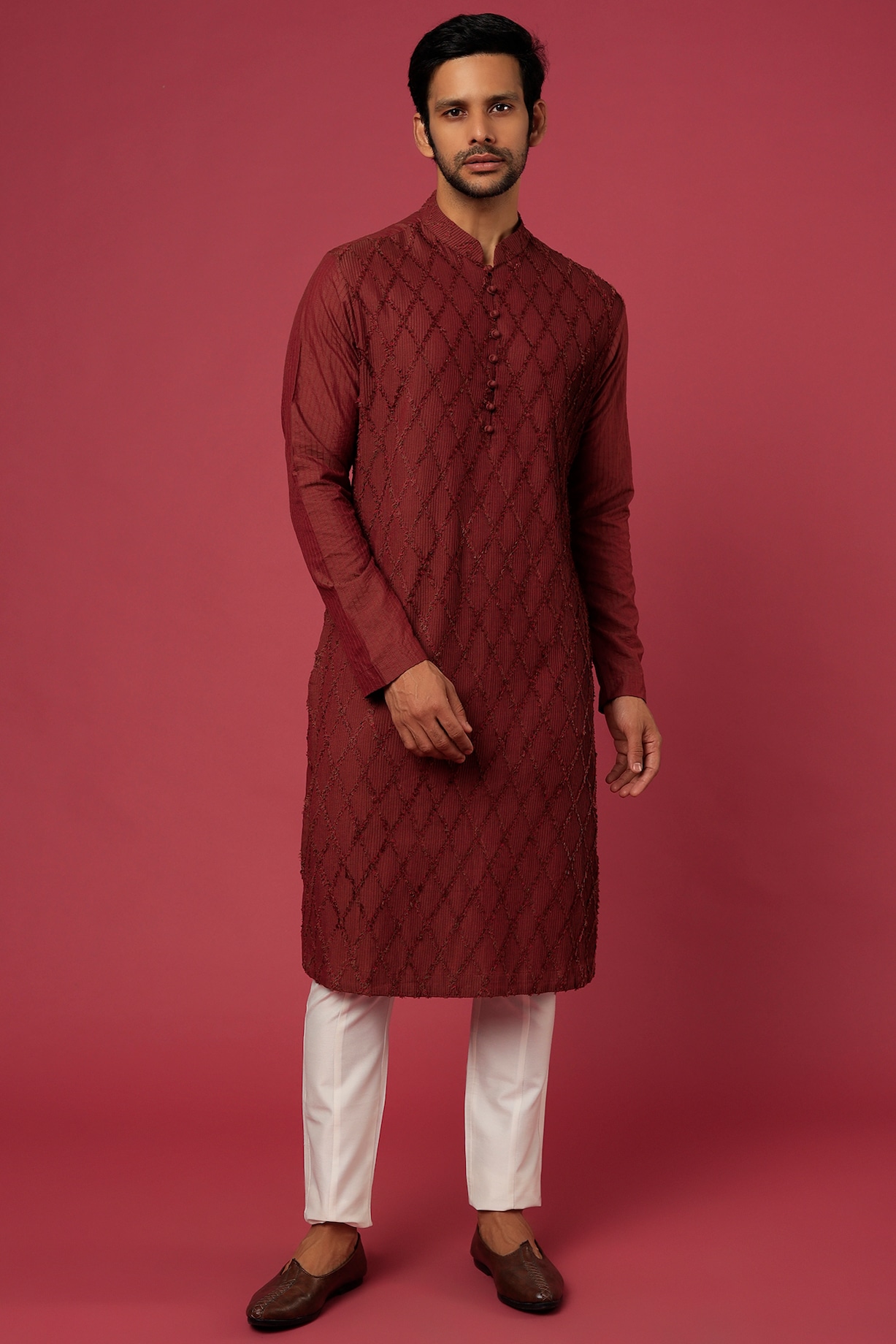 Maroon Embroidered Kurta Set by Soniya G Men at Pernia's Pop Up