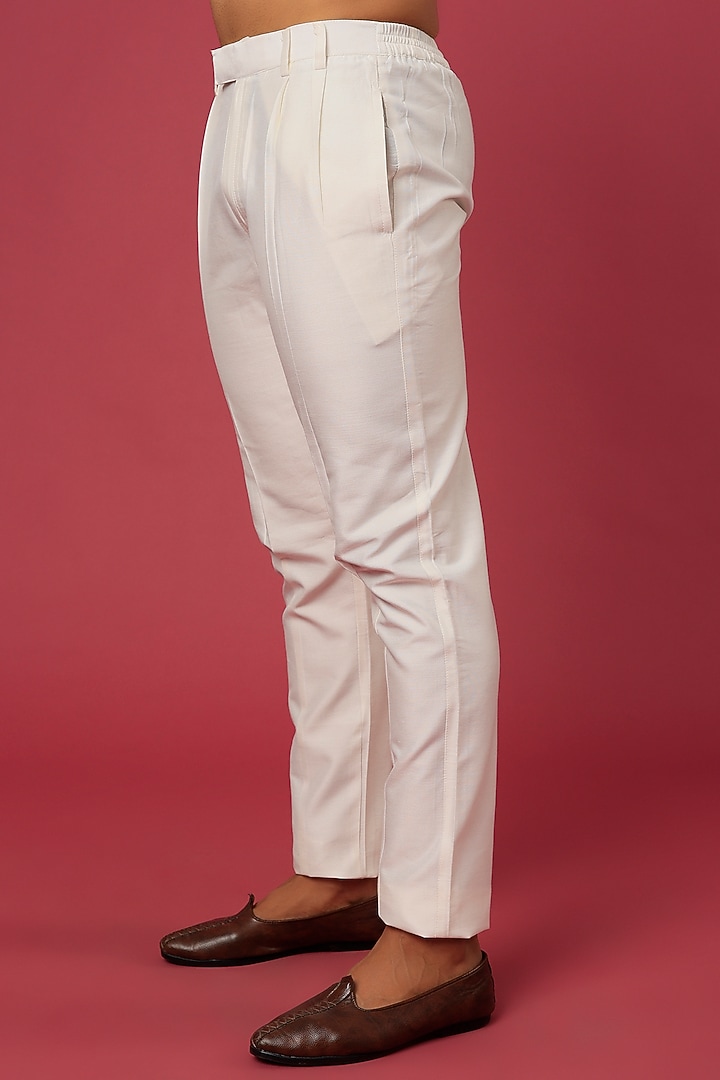 Maroon Embroidered Kurta Set by Soniya G Men at Pernia's Pop Up Shop