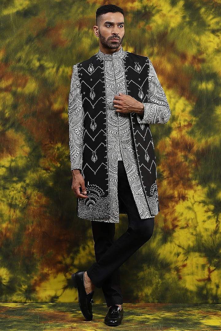 Black & White Silk Indo-Western Set by Soniya G Men at Pernia's Pop Up Shop