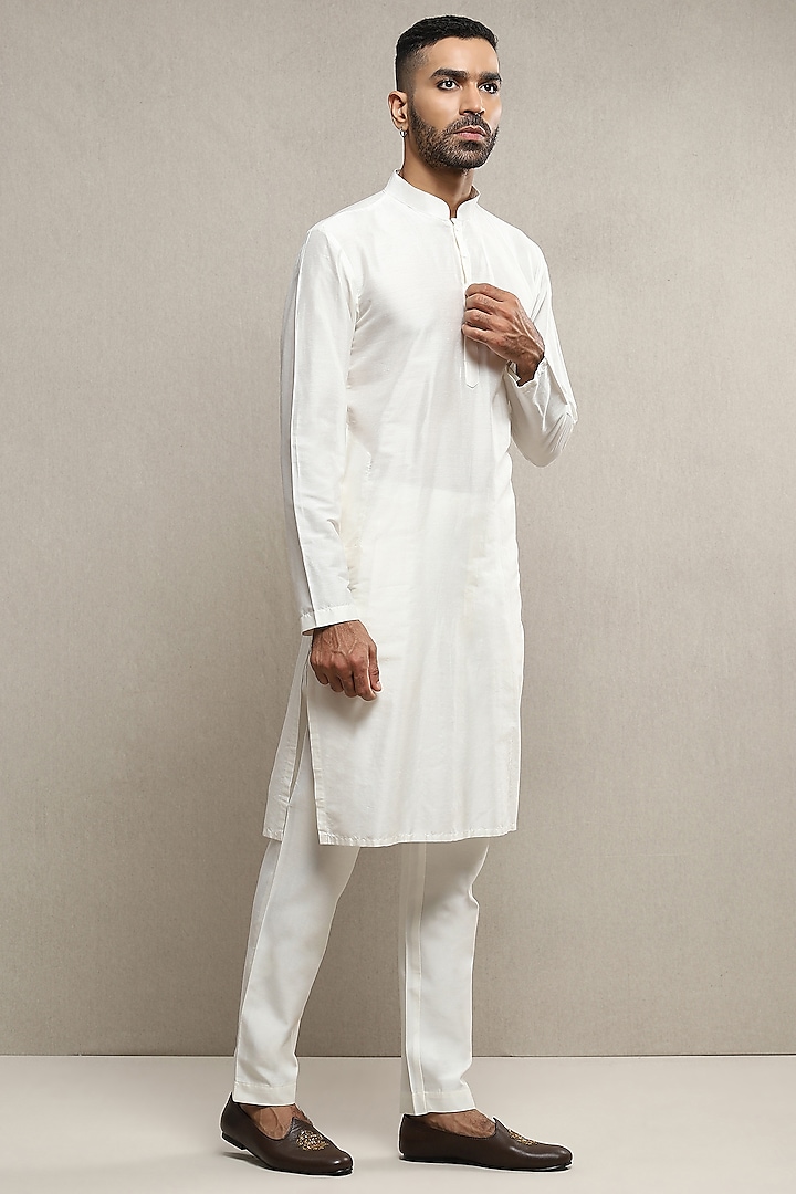 Buy Soniya G Men Off-White Ombre Handloom Silk Embroidered Sherwani Set ...