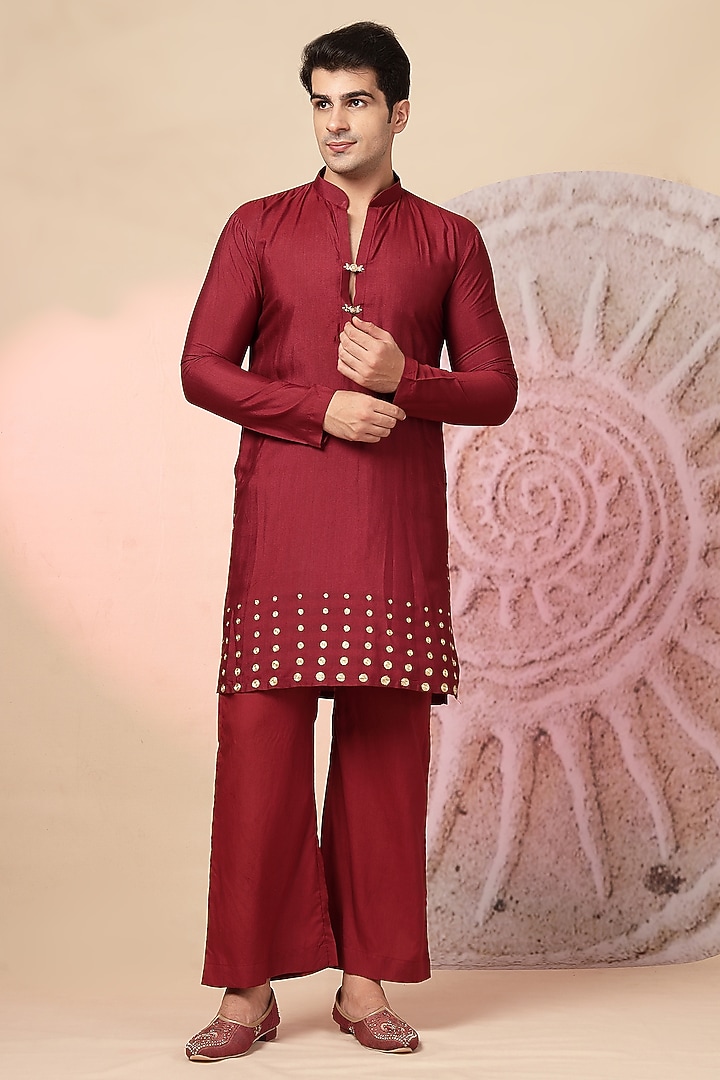 Maroon Handloom Embroidered Wedding Indowestern Set by Soniya G Men at Pernia's Pop Up Shop