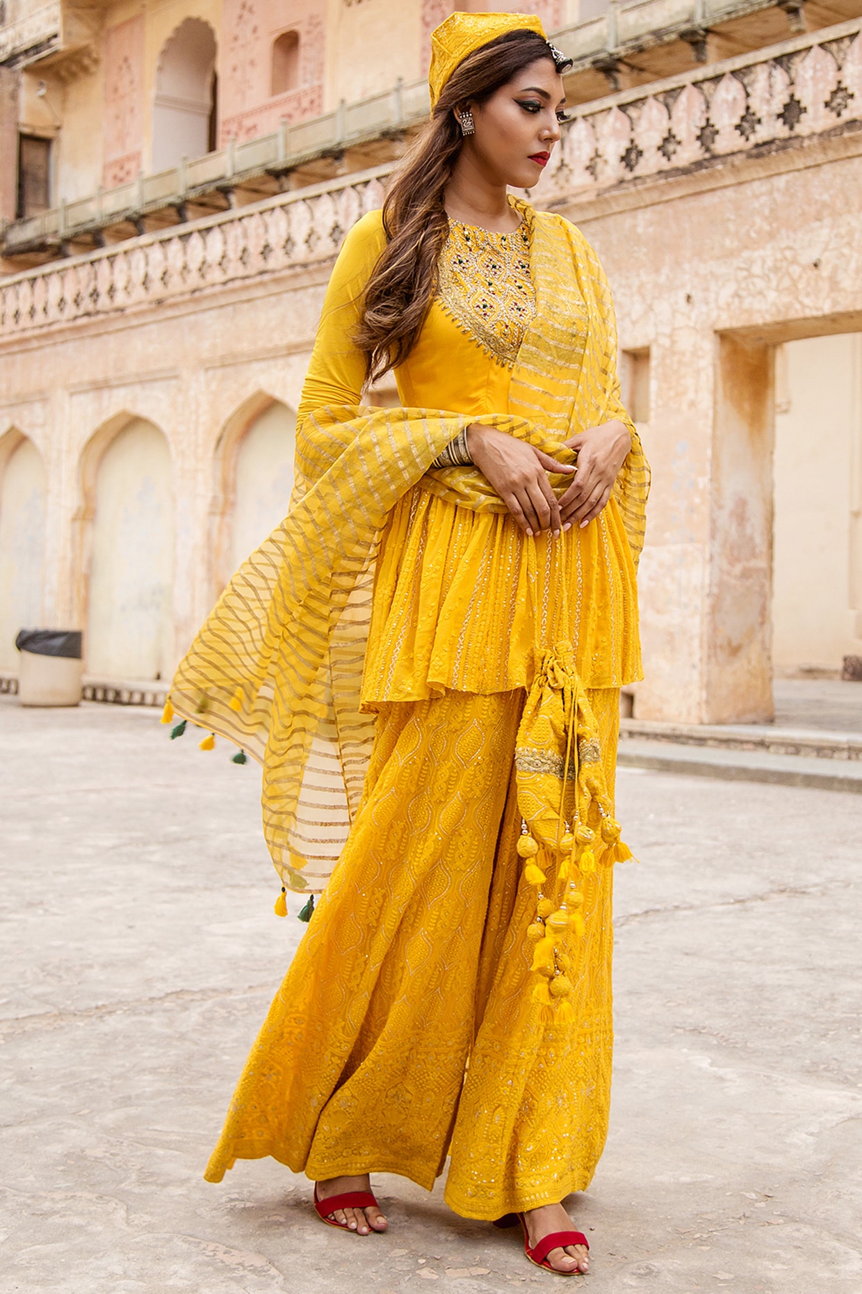 Palazzo designer suits hotsell by manish malhotra