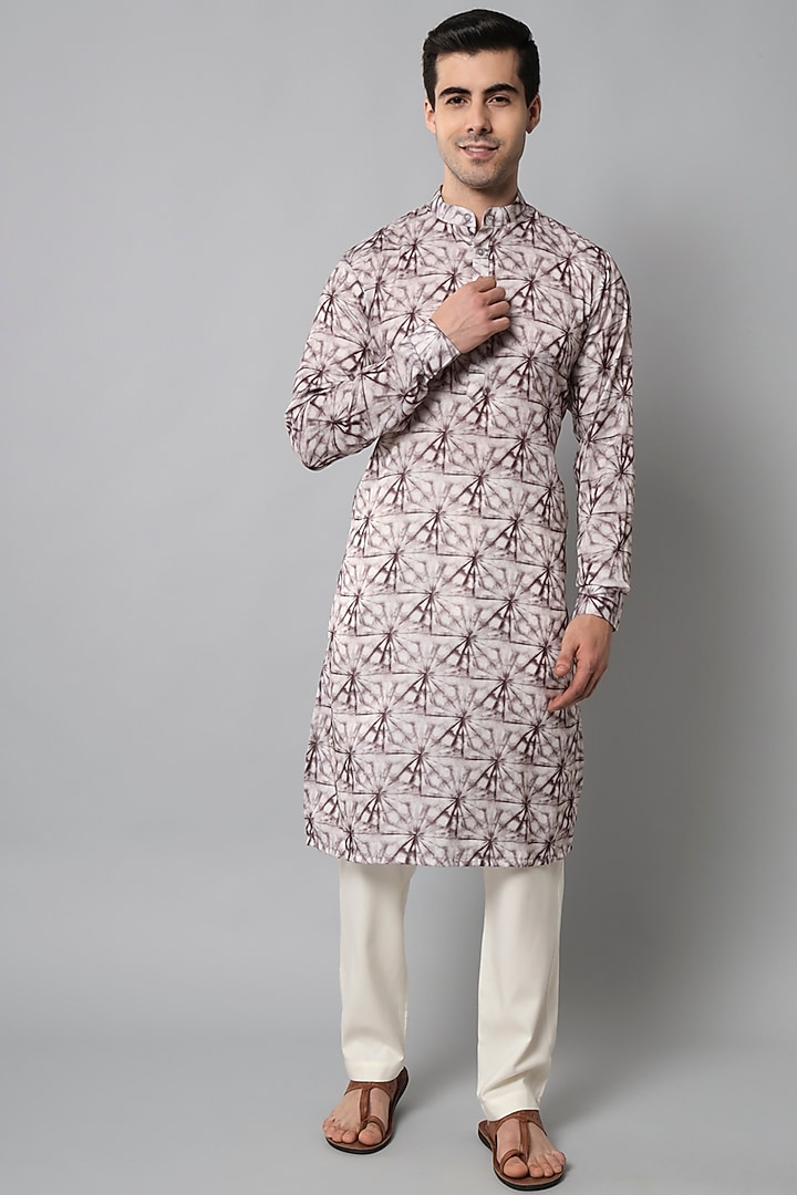 Off-White & Maroon Printed Kurta Set by Soniya G Men at Pernia's Pop Up Shop