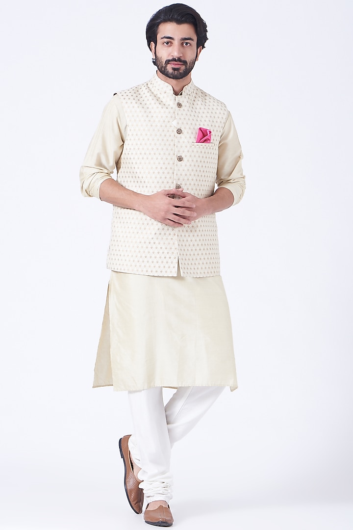 Cream Kurta Set With Bundi Jacket by Soniya G Men