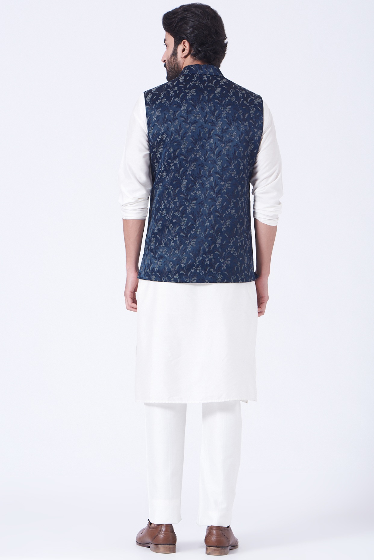 Buy online White Kurta Pyjama Set With Blue Velvet Nehru Jacket from  Clothing for Men by Tabard for ₹1520 at 60% off | 2024 Limeroad.com