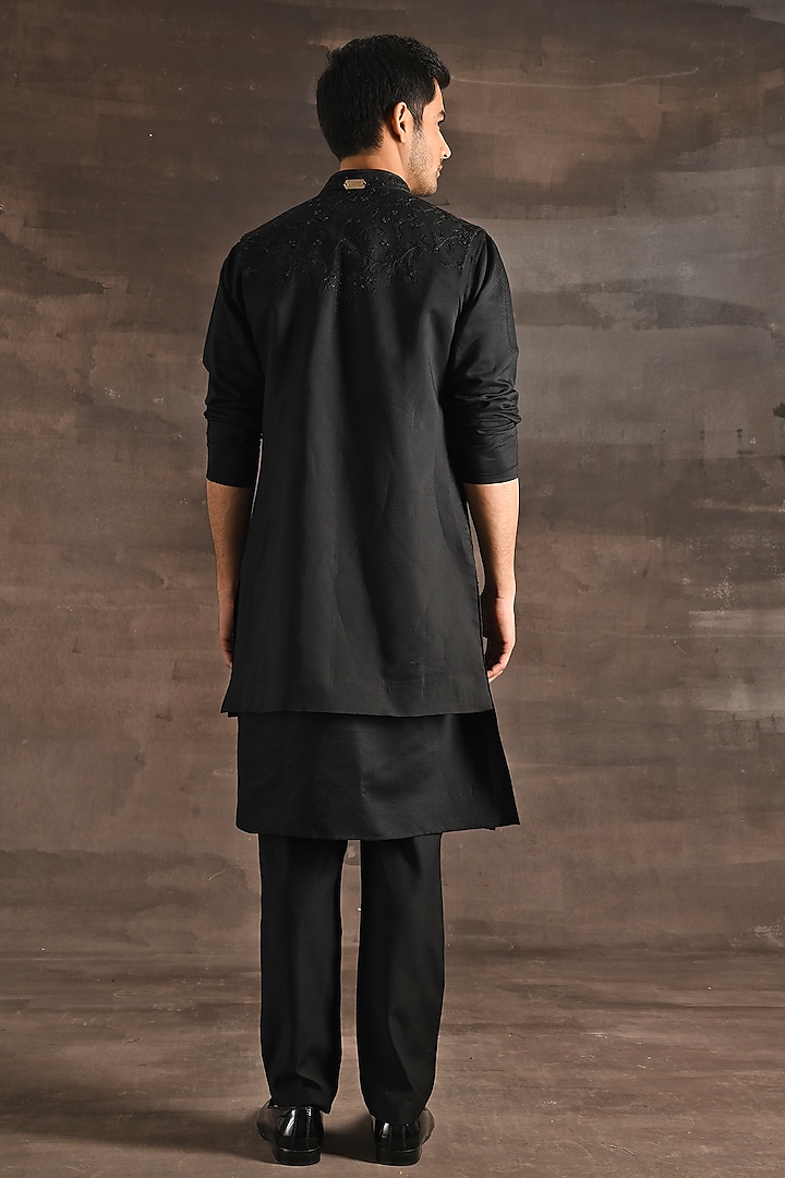 Black Handloom Silk Indo-Western Set by Soniya G Men at Pernia's Pop Up Shop