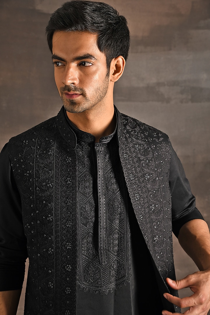 Black Handloom Silk Indo-Western Set by Soniya G Men at Pernia's Pop Up Shop
